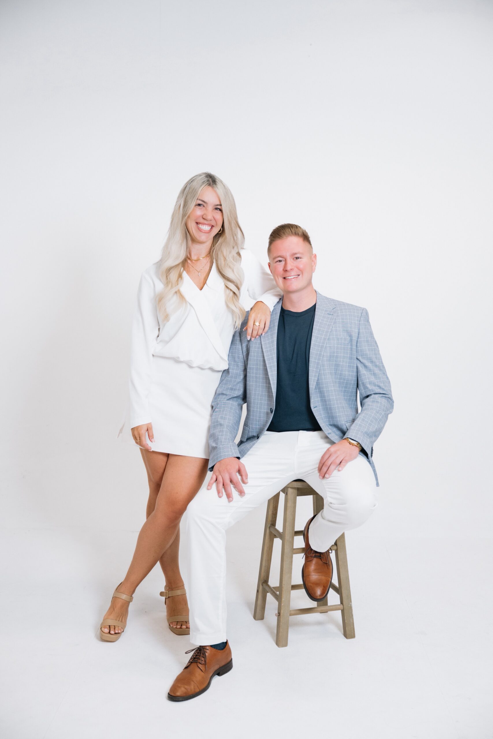 adas Andriekus Sitting, Natasha Meyers Standing Tadas Andriekus Sitting, Natasha Meyers Standing