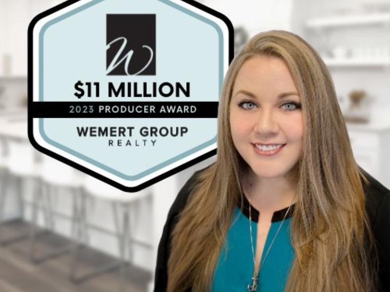 Lauren Miller Smiling Award $11 Million 2023