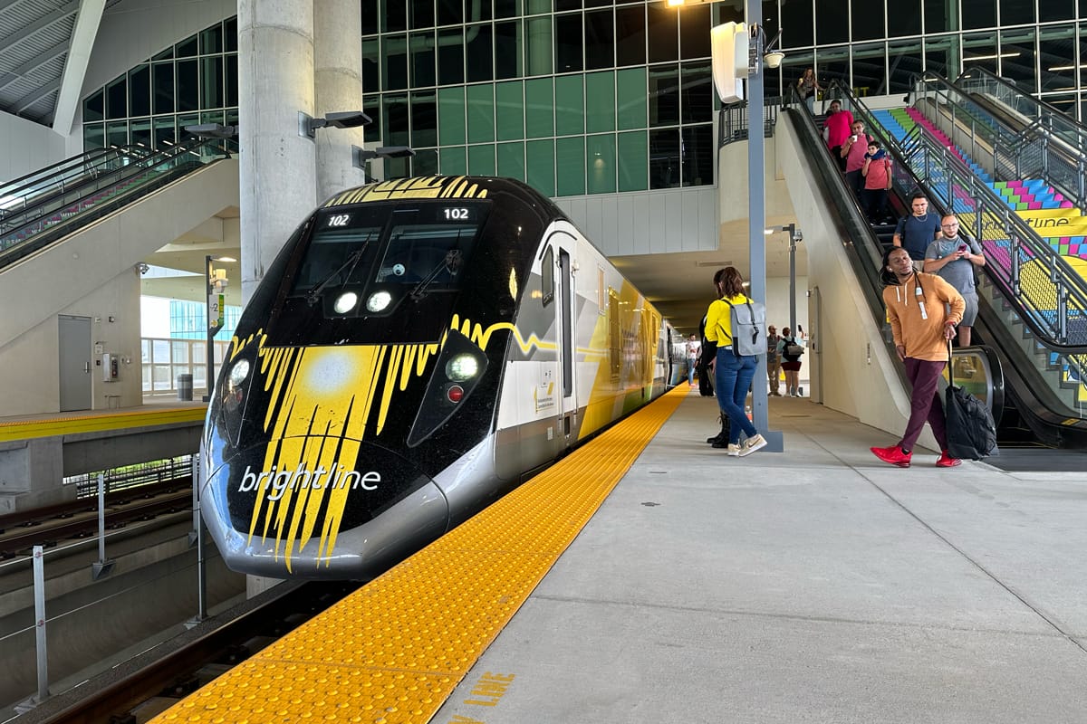 Brightline Platform Orlando Harnish 1200x800 Brightline Platform Orlando Harnish 1200x800